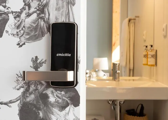 Bacharéis Charming House Bed and breakfast 3*