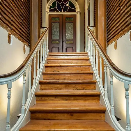 Bachareis Charming House 3*