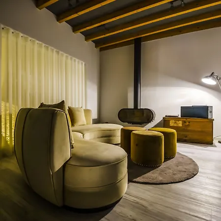 Bachareis Charming House Oda ve Kahvaltı